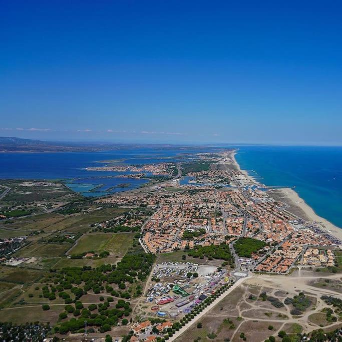 T3 - Parking - Plage / 6 Personnes Le Barcarès Екстериор снимка