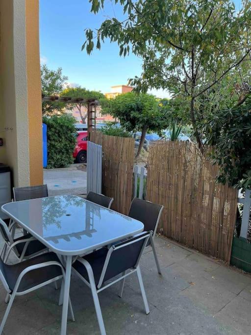 T3 - Parking - Plage / 6 Personnes Le Barcarès Екстериор снимка